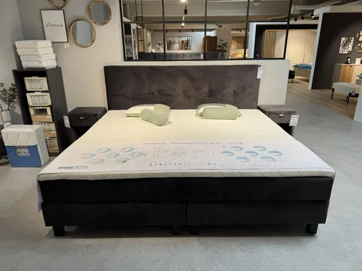 Boxspringbett TRAUMSCHLAF Familienbett